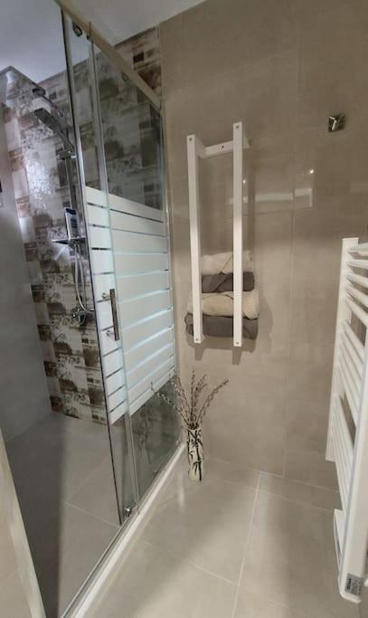 Apartment Iv With A Private Garage Veliko Tarnovo