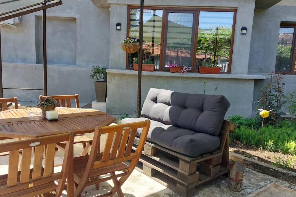 Apartment Iv With A Private Garage Veliko Tarnovo